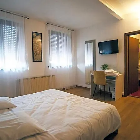 Hotel Cesa 2*